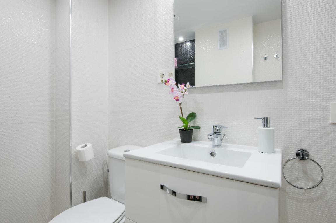 Seafront La Malagueta I Apartamento Málaga Exterior foto
